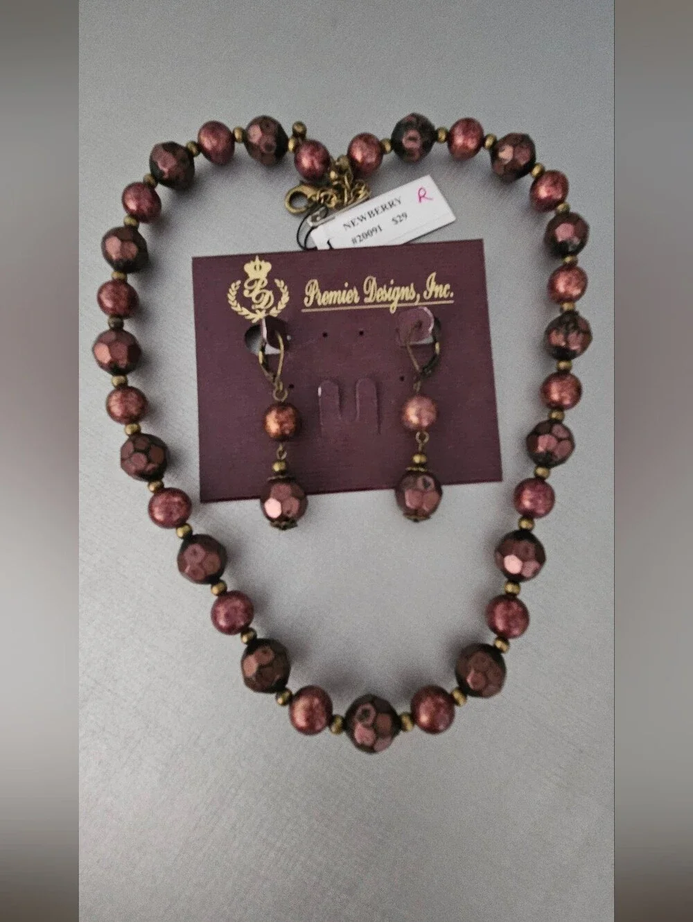 Newberry Premier Design Metallic Rose & Bronze Beaded Necklace w/dangle Earrings